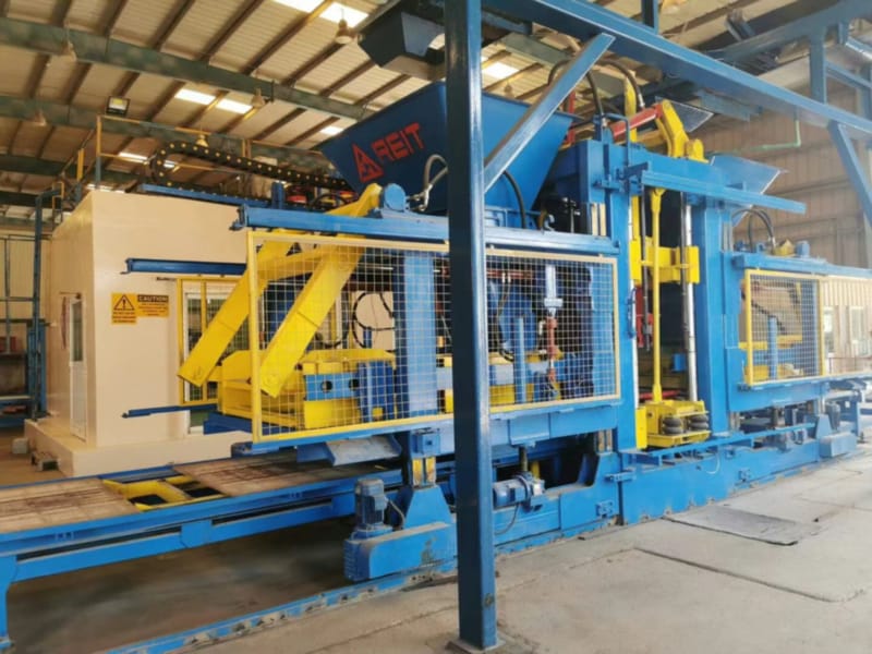 How to correctly operate your automatic concrete block machine production line?