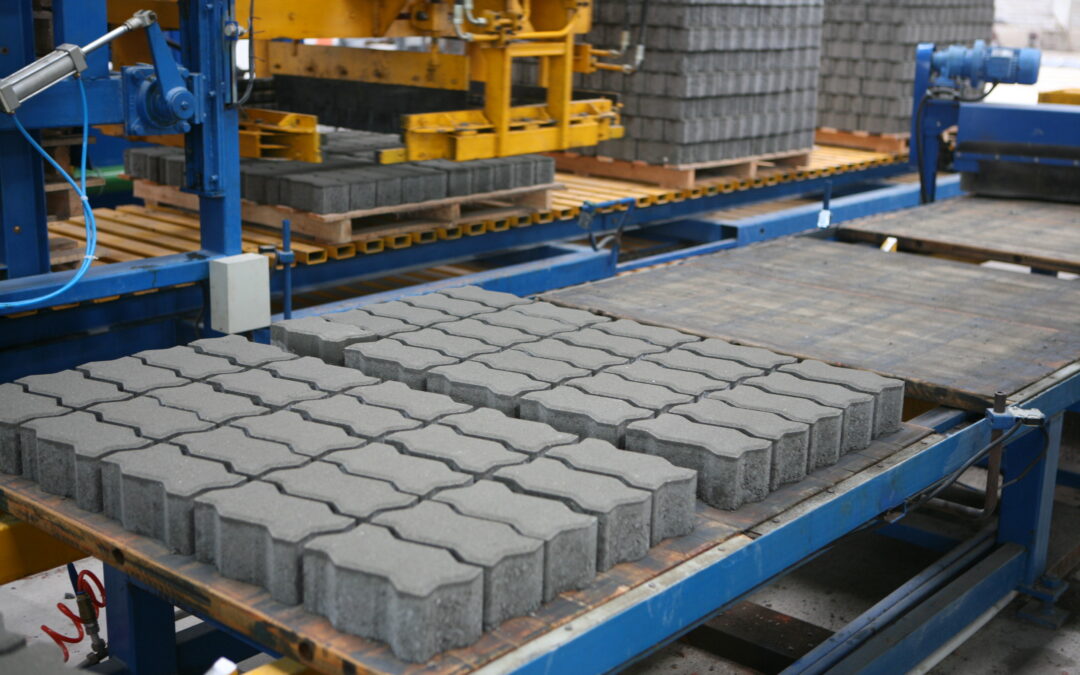 Improve Your Brick Manufacturing Efficiency — Achieve Remarkable Success with REIT Full Concrete Automatic Block Making Machines!