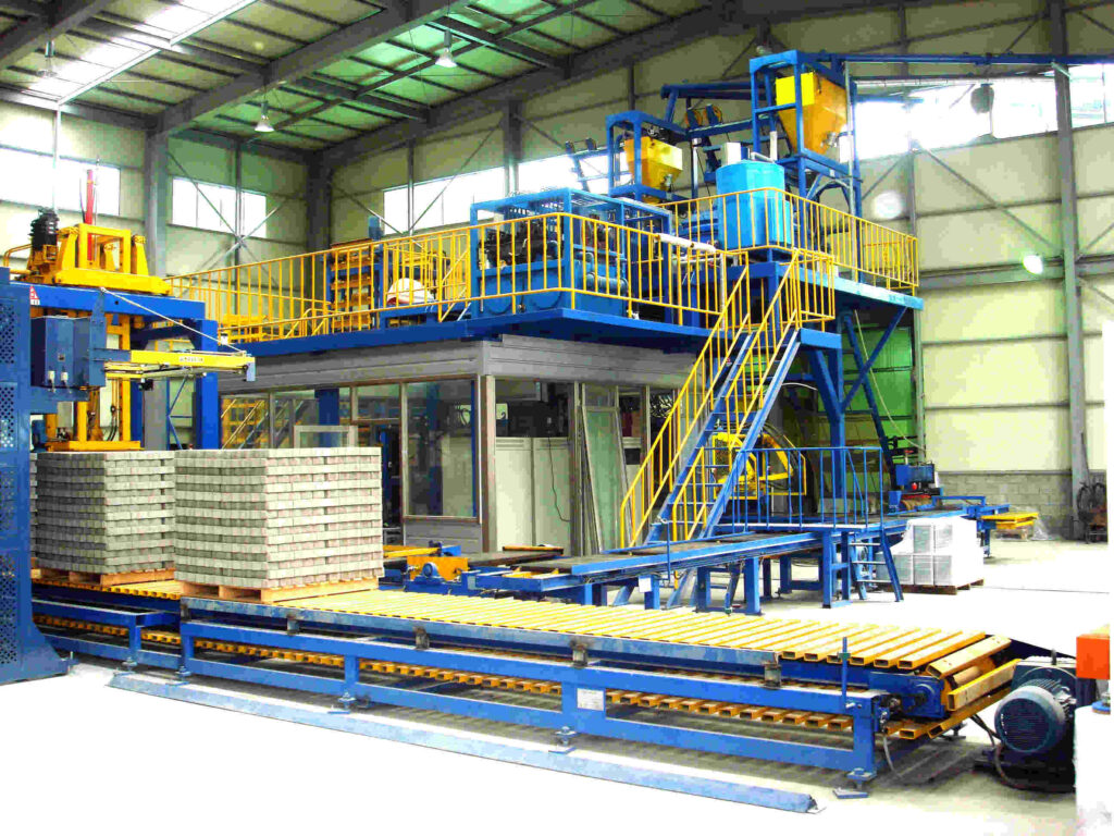 automatic concrete block making machine