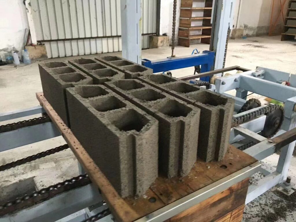 Concrete Block Machine