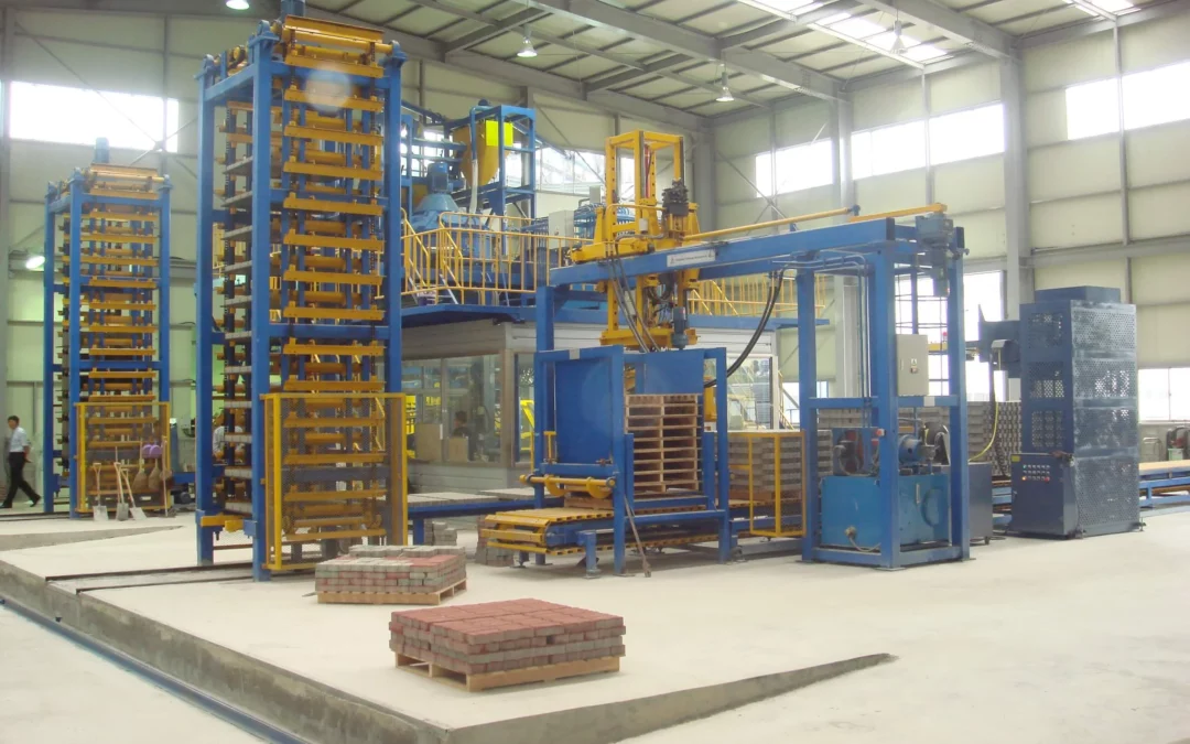 What Things Should I Consider While Buying A Automatic Concrete Block Making Machine?